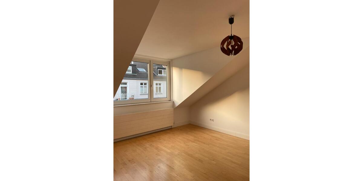 Wunderschöne helle Wohnung mit traumhafter Dachterrasse 3 zimmer