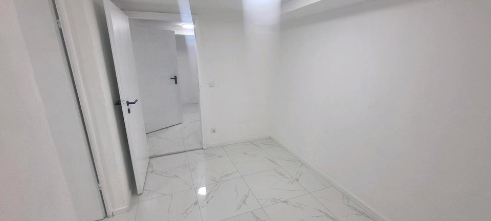 Etagenwohnung Bergisch Gladbach Gronau - 3 Zimmer, 60 m&sup2;, 820&euro; | Angebot:24218137