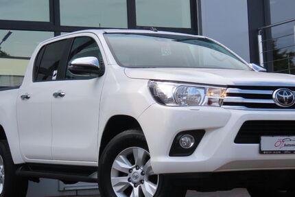 Toyota Hilux 228.800 km 24.900 &euro; Neuss 41469