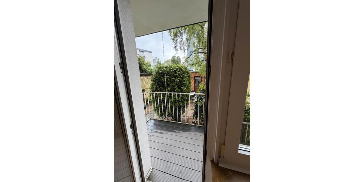 Hochparterre Köln Mülheim - 1 Zimmer, 28 m&sup2;, 850&euro; | Angebot:26464216