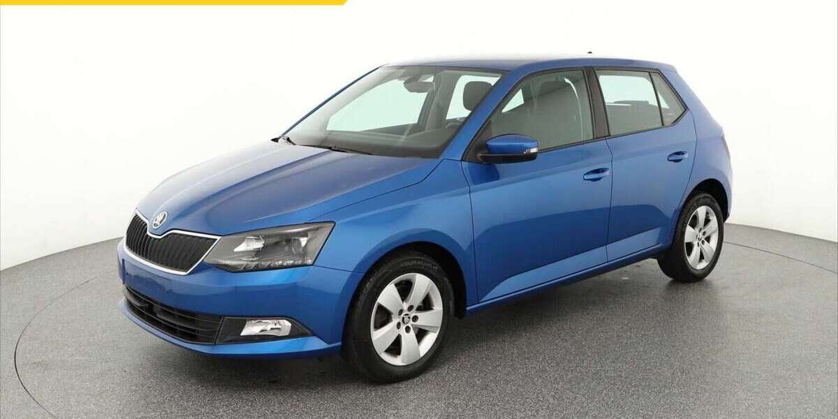 Skoda Fabia 98.220 km 10.860 &euro; Düsseldorf 40599