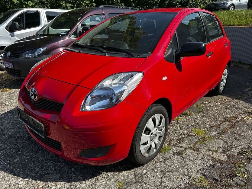Yaris