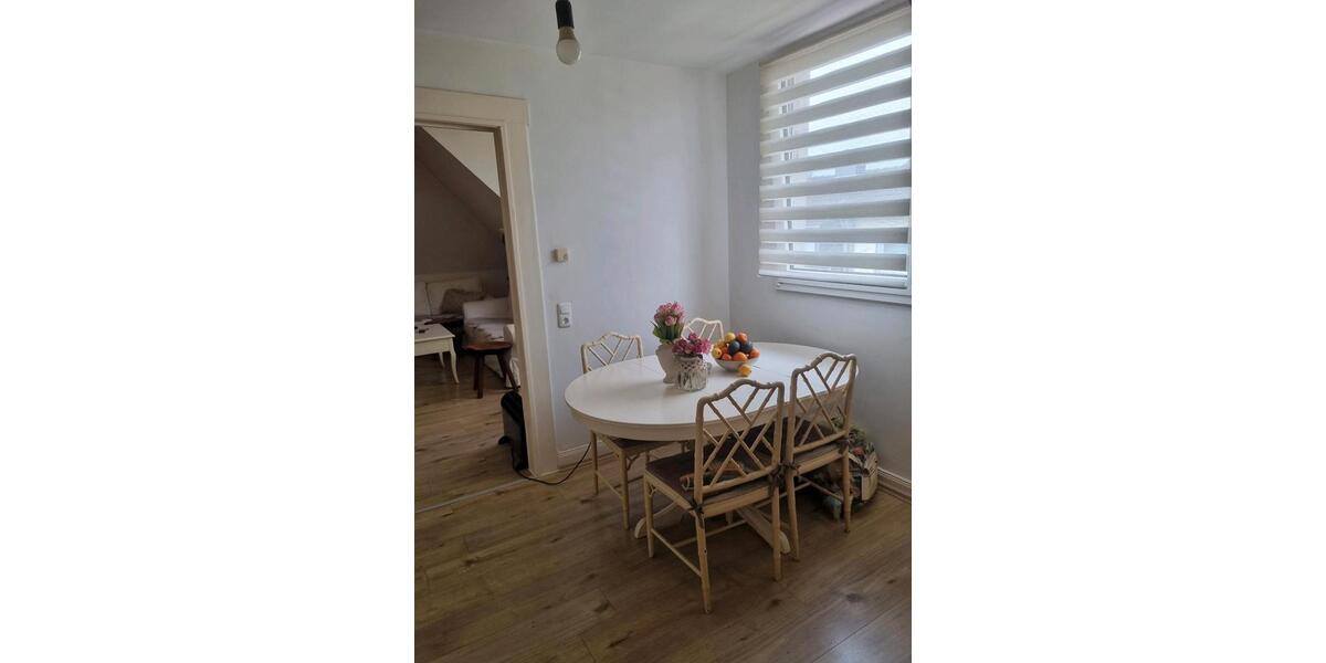 Dachgeschoßwohnung Wülfrath - 2 Zimmer, 50 m&sup2;, 700&euro; | Angebot:25417021