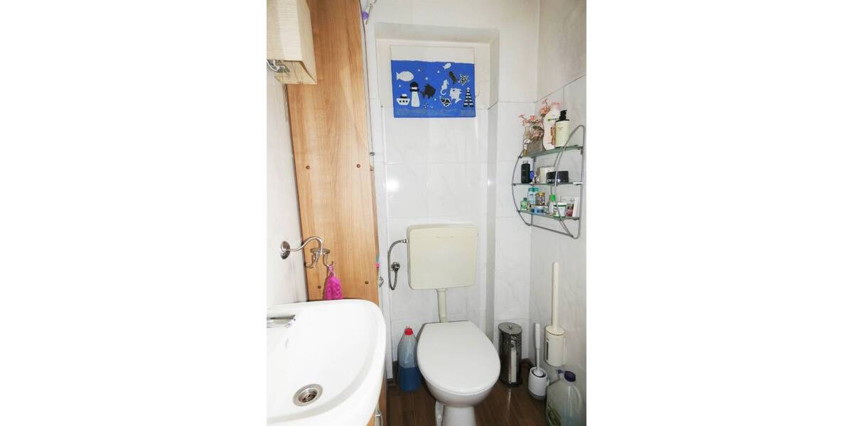 260qm Wohnfläche mit Garten, 3 Loggien, Kamin & Einbauküche - auch als Zweifamilienhaus nutzbar 7 zimmer