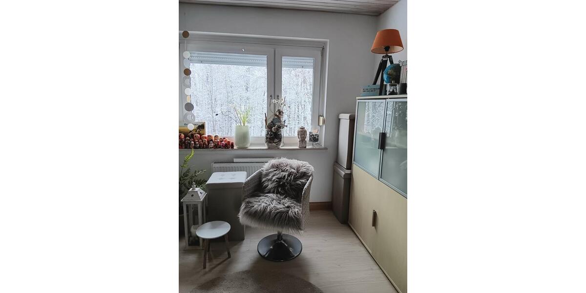 4-Zi.-Eigentumswohnung (79 qm) 2.OG, mit Garage + Balkon 4 zimmer