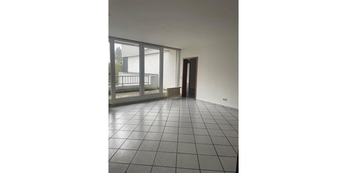 Etagenwohnung Bergisch Gladbach Alt-Frankenforst - 3 Zimmer, 94 m&sup2;, 1.570&euro; | Angebot:25478998