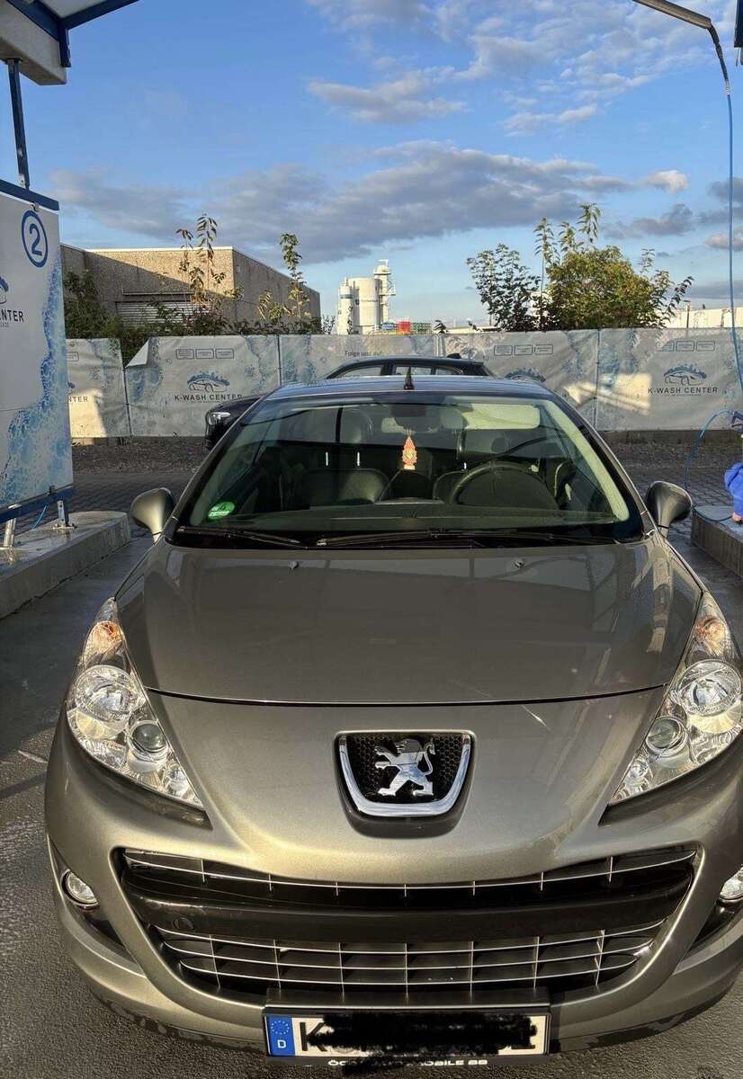 Peugeot 207 189.000 km 2.199 € köln 51069