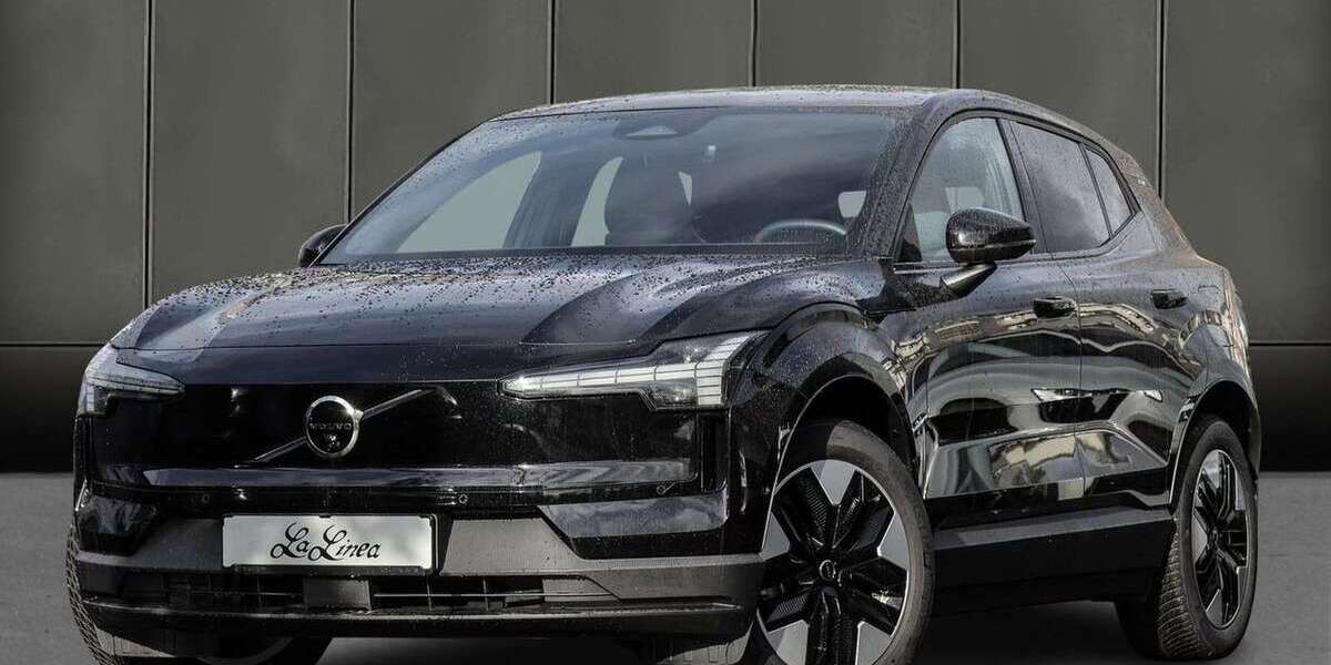 Volvo EX30 3.600 km 37.930 &euro; Bergisch Gladbach 51469