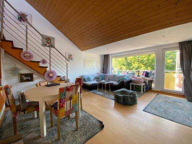 Etagenwohnung Grevenbroich Wevelinghoven - 3 Zimmer, 82 m&sup2;, 249.000&euro; | Angebot:24036025