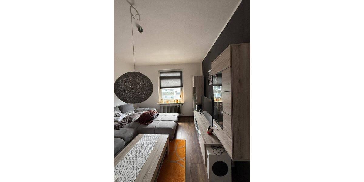 Etagenwohnung Hilden - 3 Zimmer, 83 m&sup2;, 1.050&euro; | Angebot:26879234