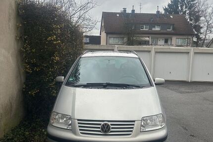 VW Sharan 198.000 km 2.800 € Solingen 42719