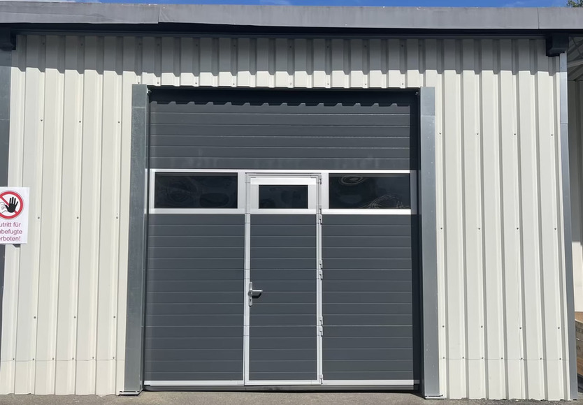 Lagerhalle Lagerraum Lagerplatz überwacht 247 abschließbar Tor zimmer