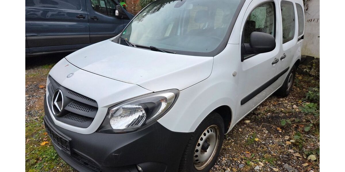 Mercedes-Benz Citan 127.485 km 8.500 &euro; Hilden 40721