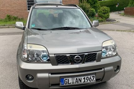 Nissan X-Trail 261.000 km 2.200 &euro; Wermelskirchen 42929
