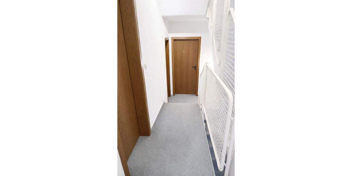 Ruheoase in einzigartiger Feldrandlage im Weißer Rheinbogen (von privat) 6 zimmer