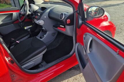 Toyota Aygo (X) 175.000 km 1.800 &euro; Niederkassel 53859