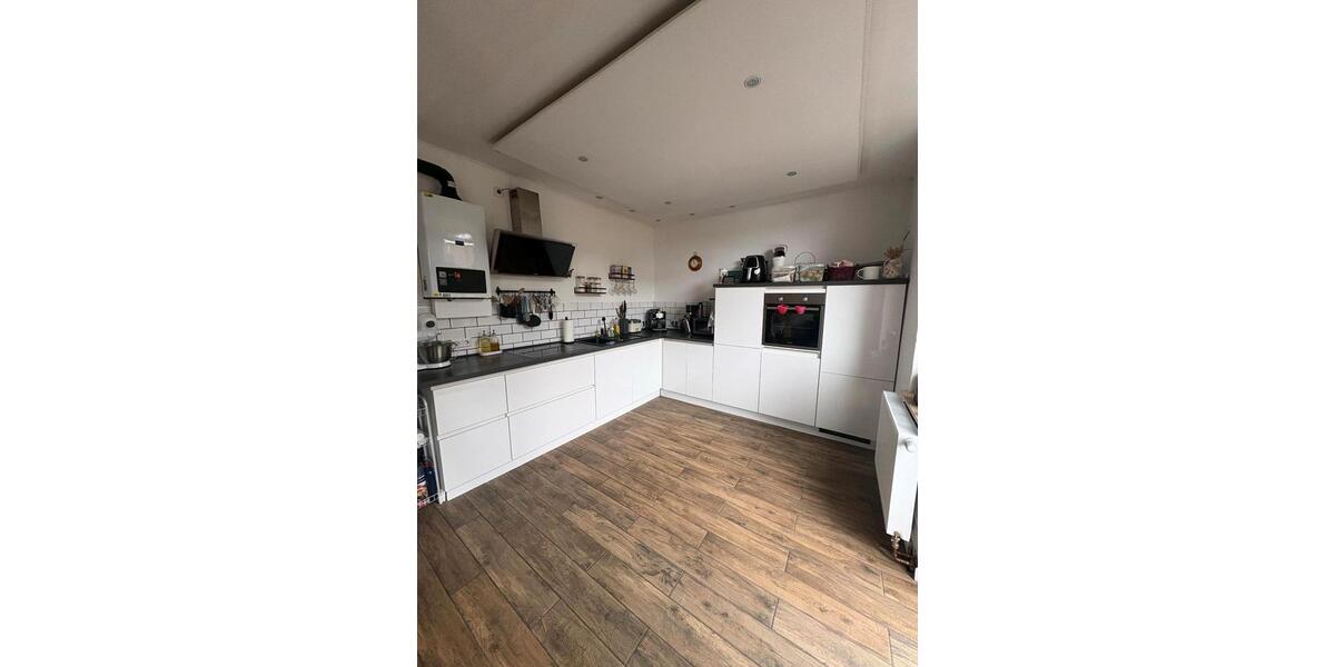 Etagenwohnung Remscheid Remscheid-Süd - 3 Zimmer, 86 m&sup2;, 175.000&euro; | Angebot:25205116