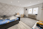 Reihenmittelhaus Grevenbroich Barrenstein - 5 Zimmer, 104 m&sup2;, 369.000&euro; | Angebot:26093185
