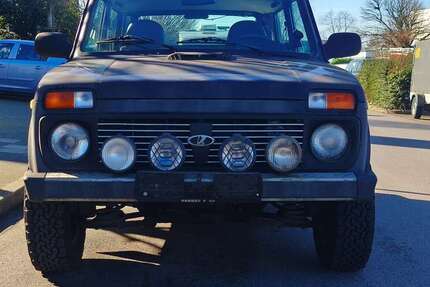 Lada Niva 70.978 km 4.100 &euro; Langenfeld 40764