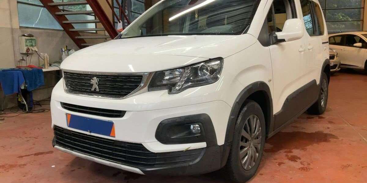 Peugeot Rifter 50.426 km 14.990 &euro; Düsseldorf 40589