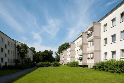 Wohnung Langenfeld (Rheinland) - 2 Zimmer, 59 m&sup2;, 677&euro; | Angebot:26275339