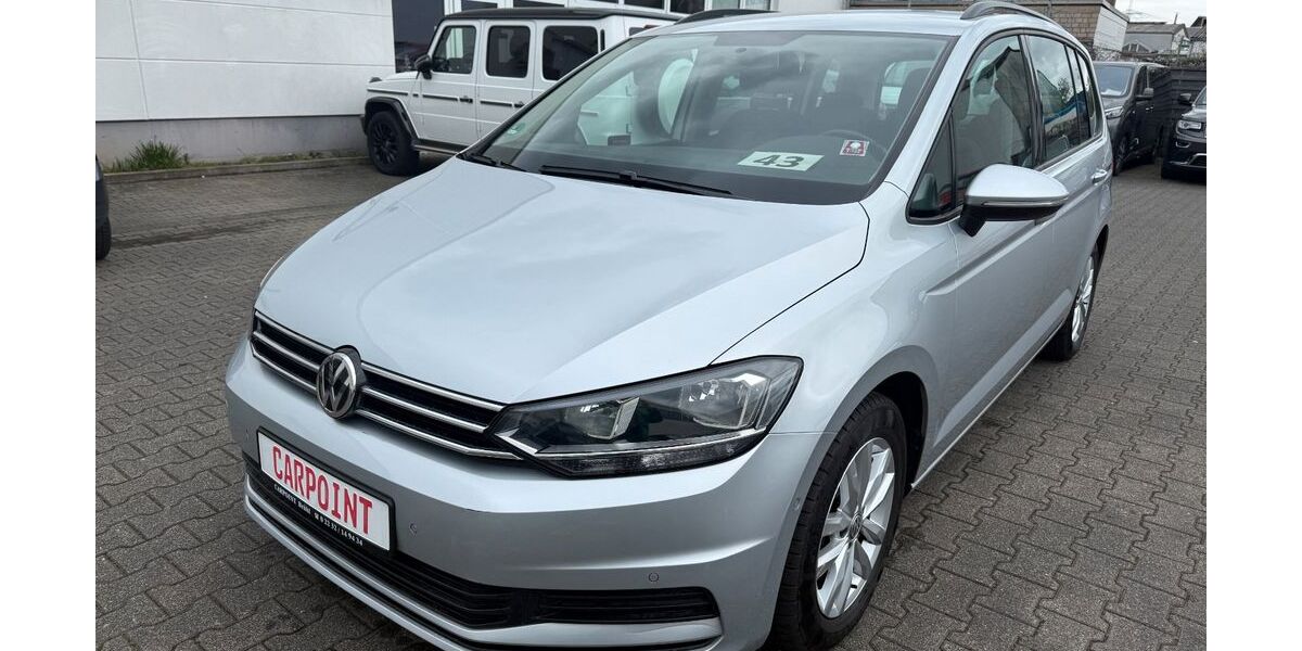 VW Touran 57.500 km 15.950 &euro; Brühl 50321