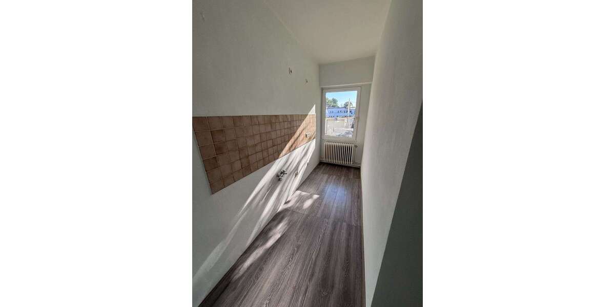 Etagenwohnung Remscheid Remscheid-Süd - 1 Zimmer, 40 m&sup2;, 340&euro; | Angebot:26994050
