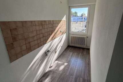 Wohnung Remscheid Remscheid-Süd - 1 Zimmer, 40 m&sup2;, 340&euro; | Angebot:26994050