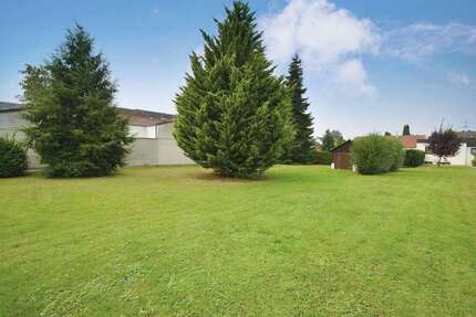 Grundstück zu verkaufen in Troisdorf-Spich 335.000 € 586 m² zimmer