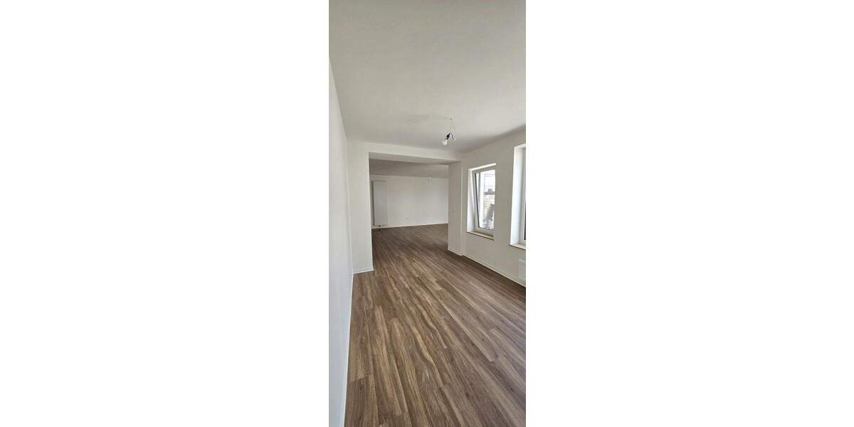 Erstbezug: Saniertes Stadthaus im Zentrum von Frechen 4 zimmer