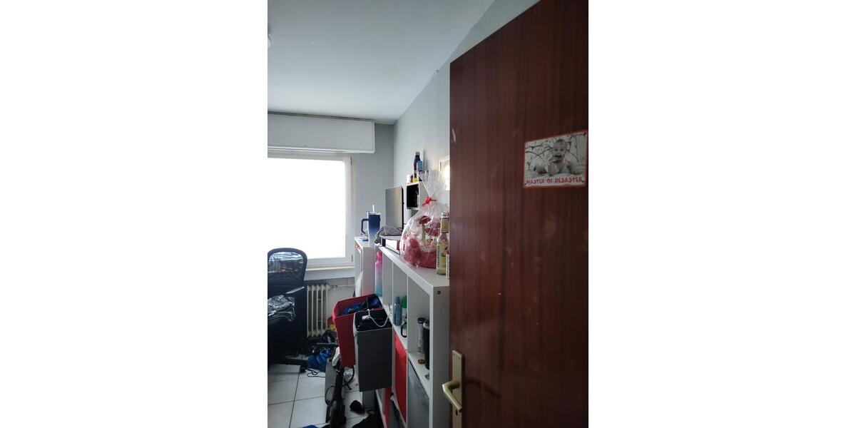 Schöne Etagenwohnung 94 qm mit Garagenstellplatz 4 zimmer