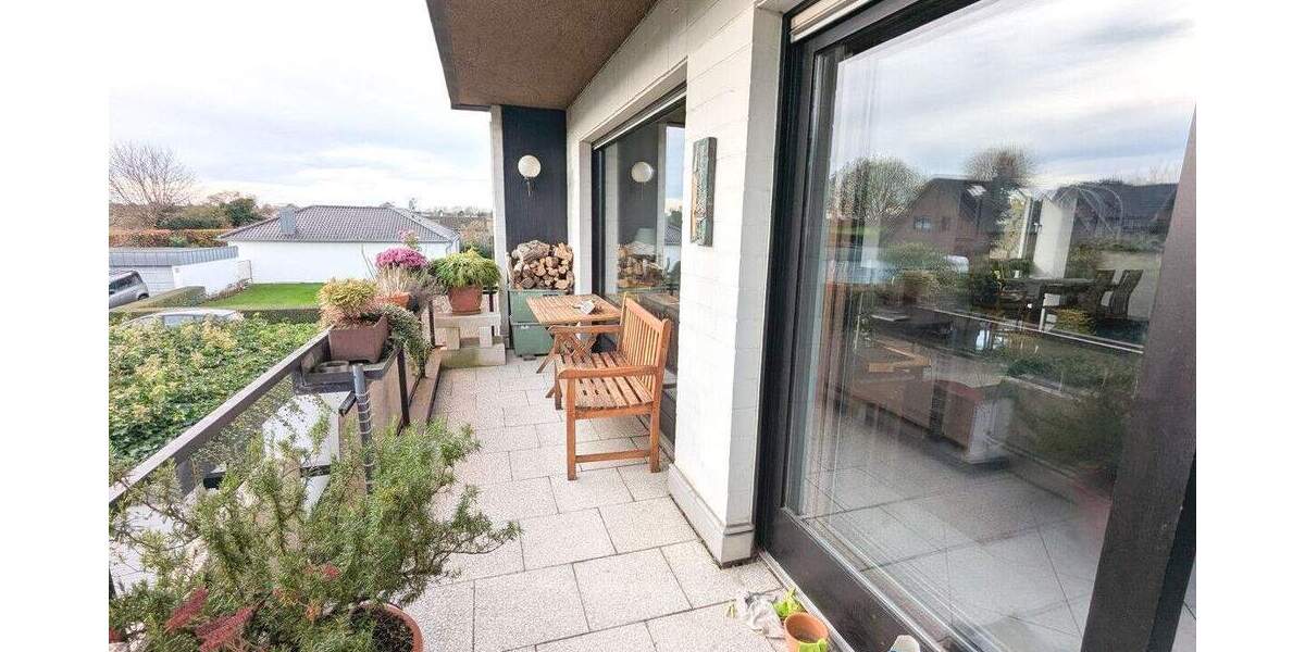 Eigentumswohnung mit Kamin, EBK, 2 Balkone, 3 Zimmer in ruhiger Wohnlage 3 zimmer