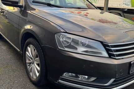 VW Passat 361.500 km 3.999 &euro; Hilden 40721