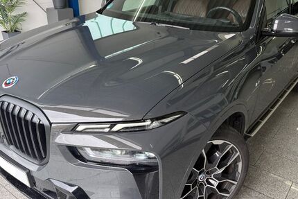BMW X7 70.485 km 73.990 &euro; Köln 50829