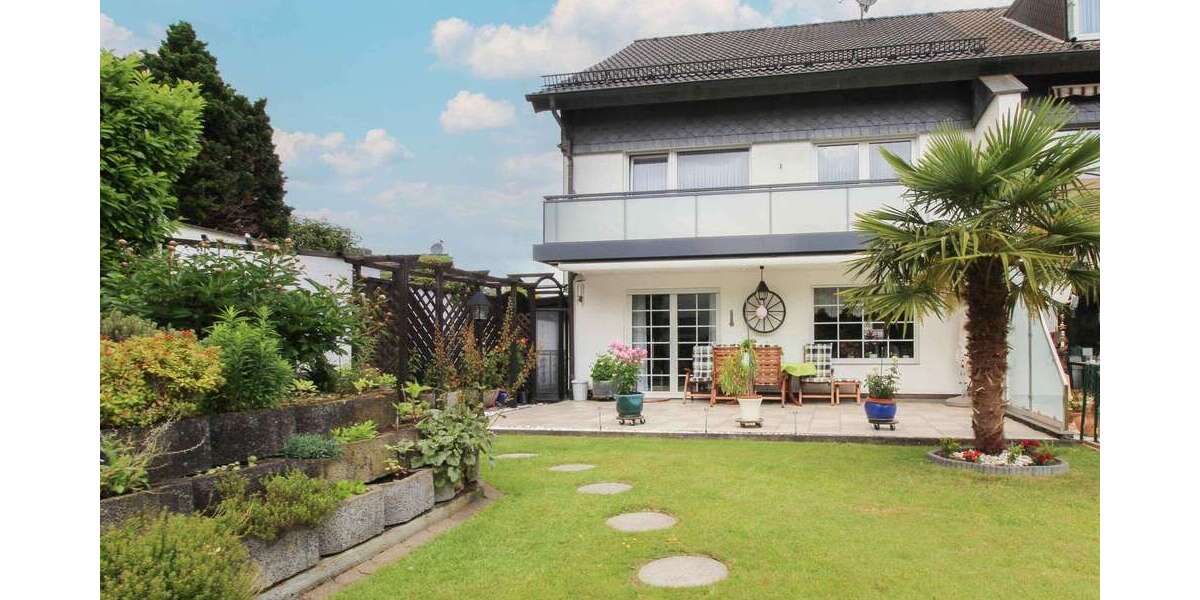 Haus zum Kaufen in Burscheid 479.000 € 200.84 m² 6 zimmer