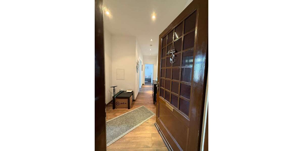 Etagenwohnung Hilden - 3 Zimmer, 83 m&sup2;, 1.050&euro; | Angebot:26884347