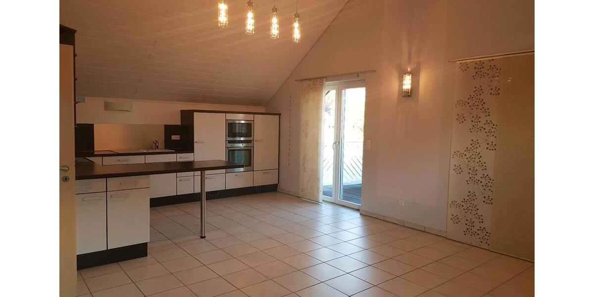 Dachgeschoßwohnung Bedburg - 1 Zimmer, 83 m&sup2;, 259.000&euro; | Angebot:27101441