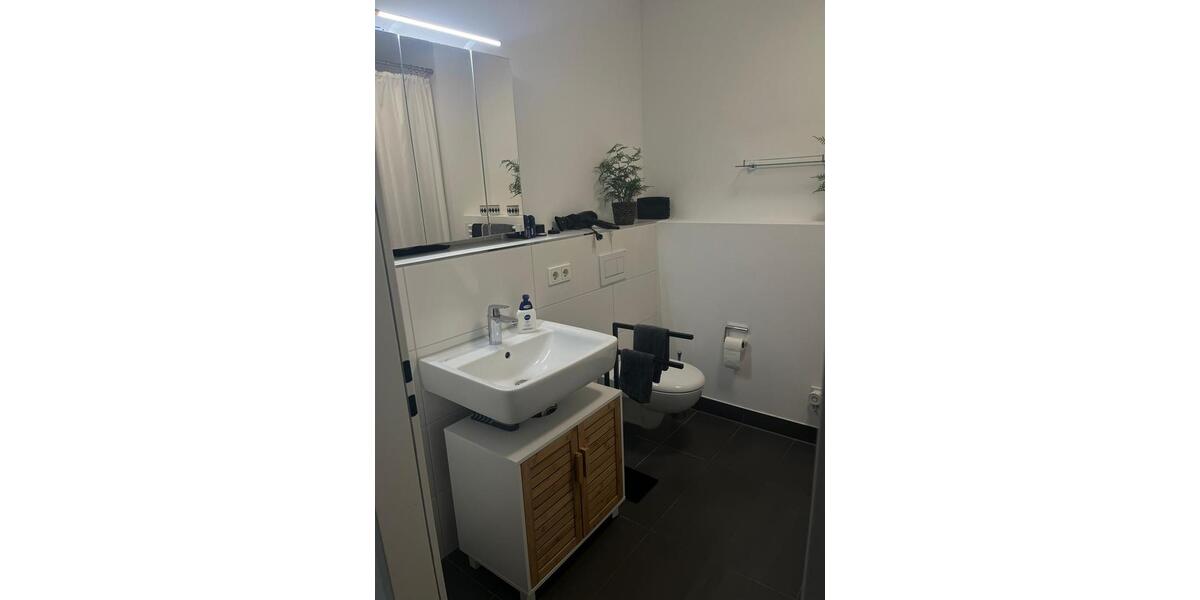 Helle Wohnung in Köln mit sonnigem Balkon – 4. Etage, möbliert 2 zimmer