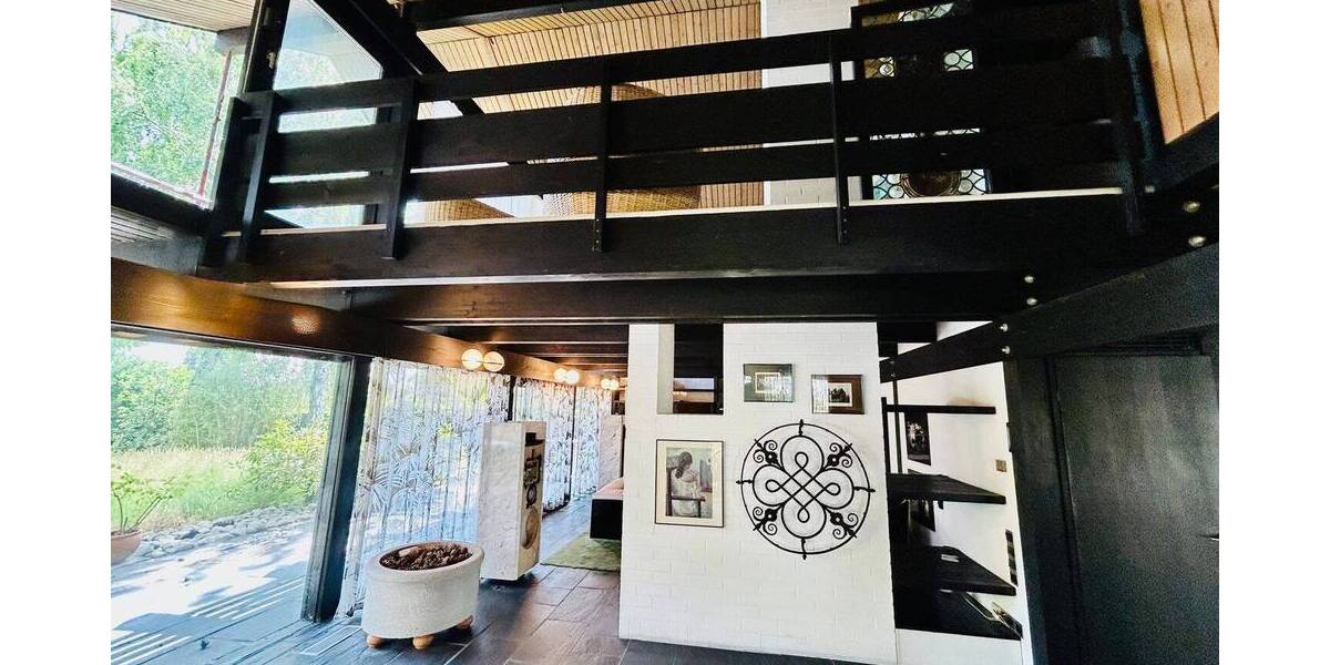 Charmantes Einfamilienhaus (HUF HAUS) mit Doppelgarage, Außenpool und Keller in ruhiger Wohnlage! 7 zimmer