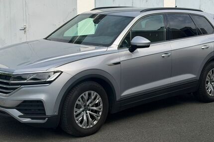 VW Touareg 99.450 km 29.800 &euro; Düsseldorf 40468