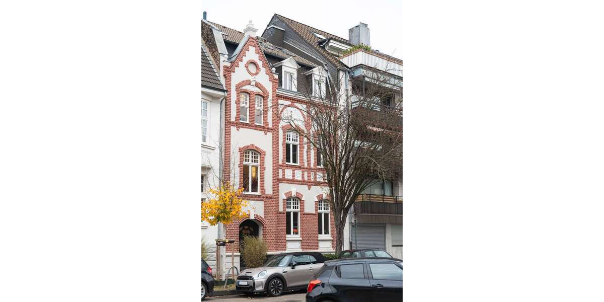 Haus zum Mieten in Düsseldorf 7.500 € 300 m² 10 zimmer