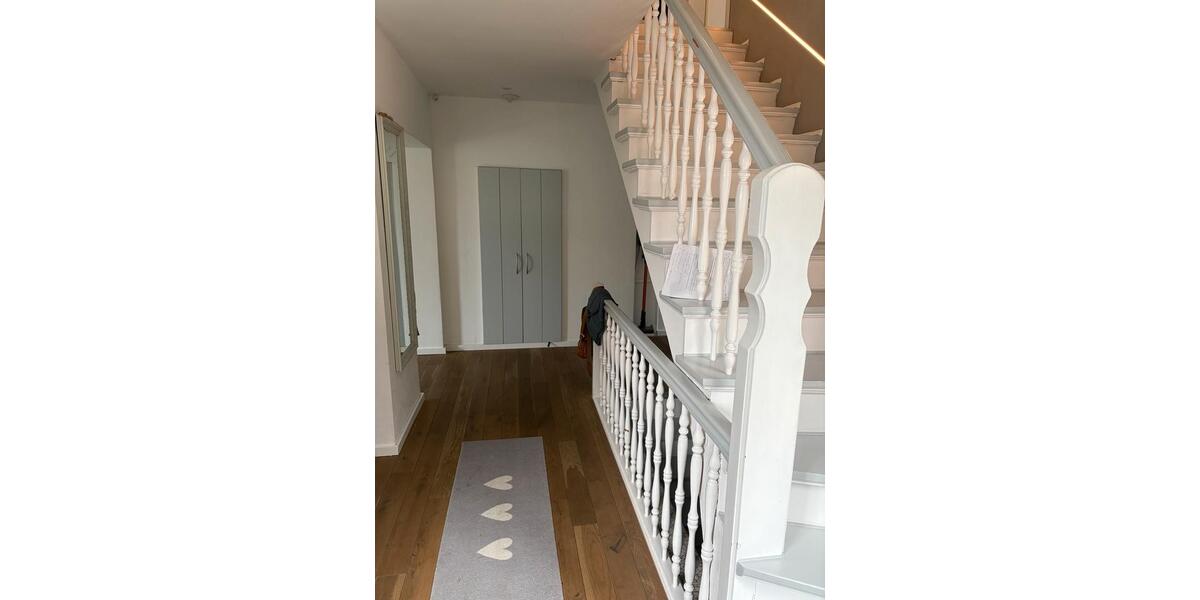 Einfamilienhaus Lohmar - 6 Zimmer, 140 m&sup2;, 630.000&euro; | Angebot:26985277