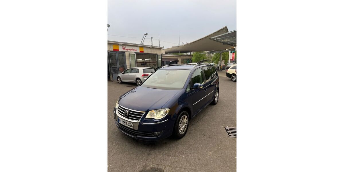 VW Touran 299.500 km 3.100 &euro; Kerpen 50169