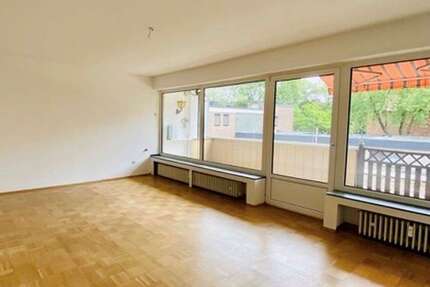 Haus Neuss Furth-Mitte - 8 Zimmer, 510 m&sup2;, 850.000&euro; | Angebot:27022334