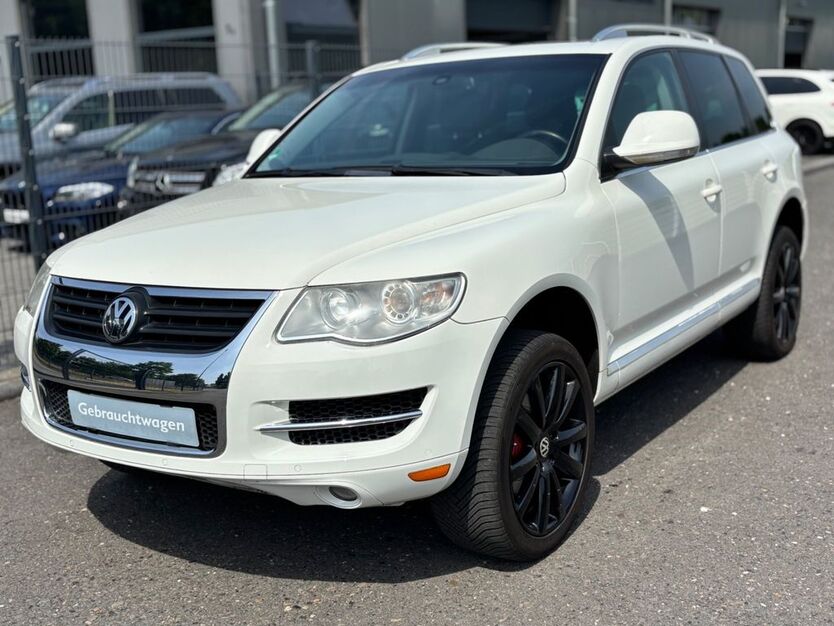 VW Touareg 243.000 km 6.750 € Troisdorf (10 km Köln-Bonn Airport) 53842