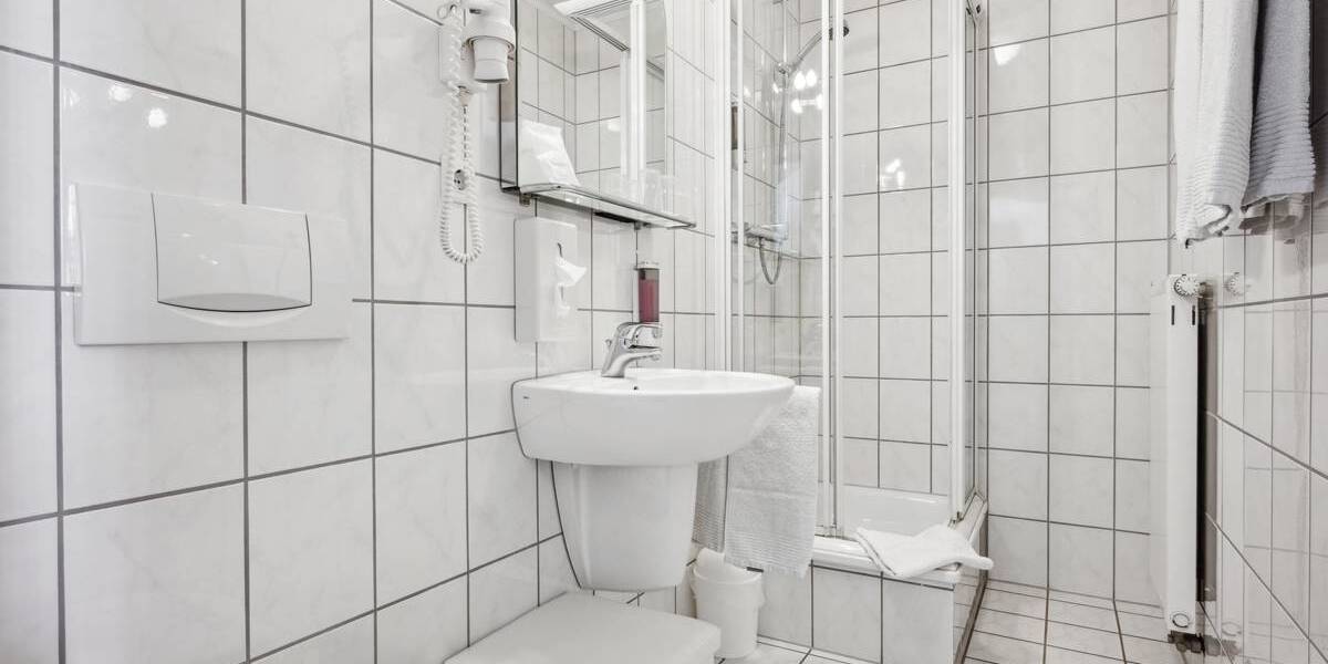 Mehrfamilienhaus, Wohnhaus Grevenbroich / Kapellen Kapellen - 790.000&euro; | Angebot:26391964