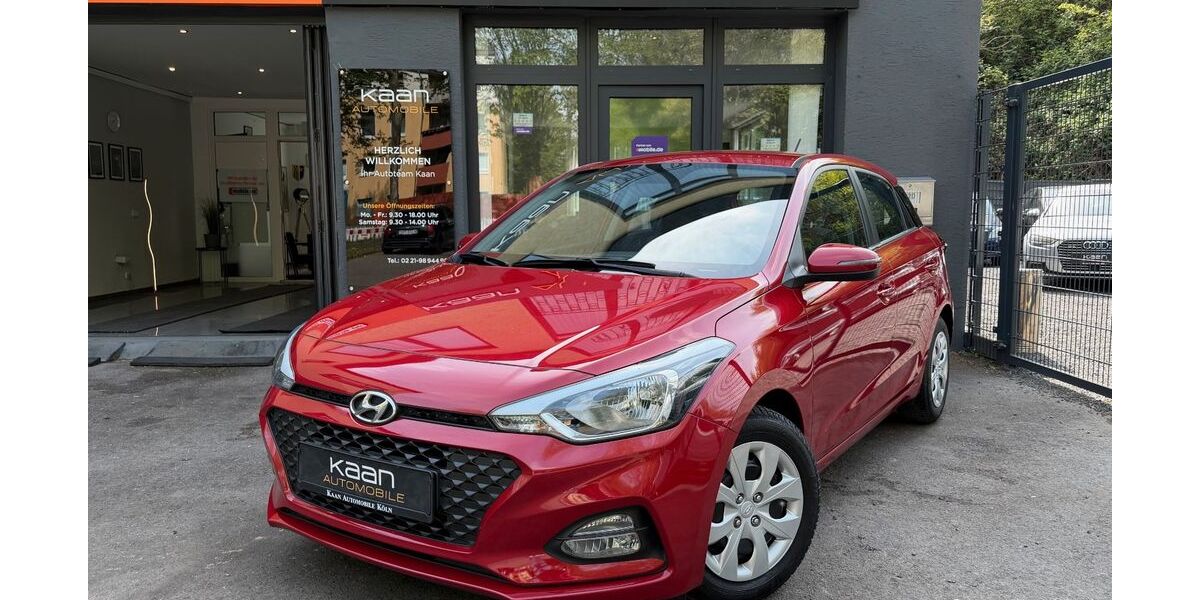 Hyundai i20 39.000 km 11.600 &euro; Köln 51107