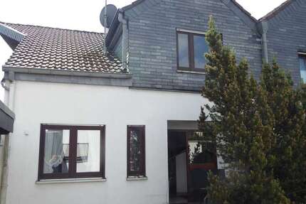 Haus zum Kaufen in Wermelskirchen 399.000 € 165 m² 4 zimmer