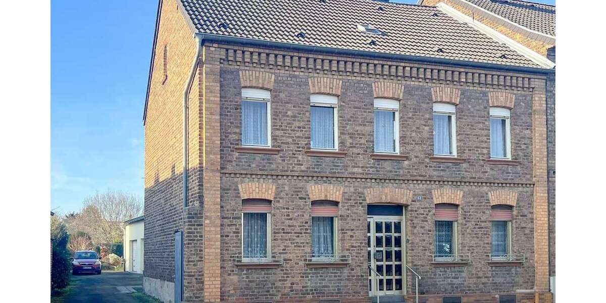 Einfamilienhaus Erftstadt / Dirmerzheim Dirmerzheim - 7 Zimmer, 154 m&sup2;, 310.000&euro; | Angebot:25148307