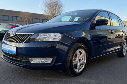 Skoda Rapid 120.690 km 8.000 &euro; Düsseldorf 40233